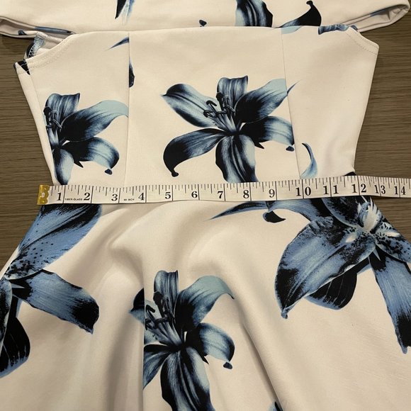 SOLD Boohoo Floral Off The Shoulder Skater Dress - Picture 10 of 11